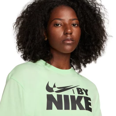 Tee-shirt À Manches Courtes Femme Crop Top Sportswear NIKE