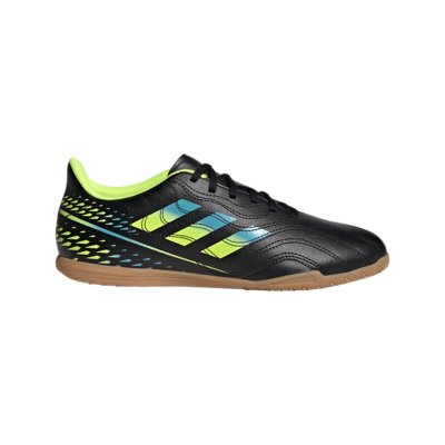 chaussure futsal intersport