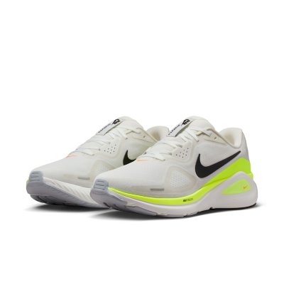 Nike Structure 26