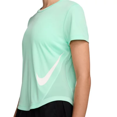Tee-shirt De Running À Manches Courtes Femme Tempo Swoosh Vert et