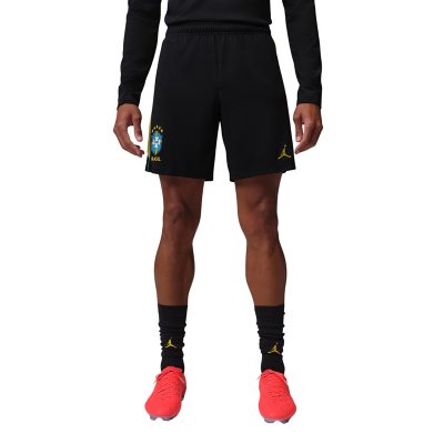 short d'entraînement de football homme brésil academy pro 26