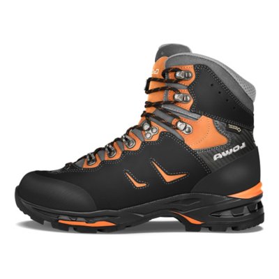 chaussures randonnée lowa homme