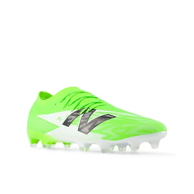 De trois quarts avant