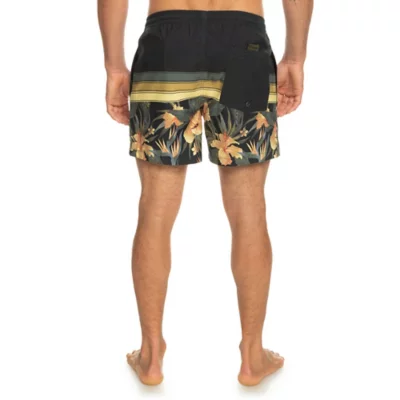 De trois quarts arrière