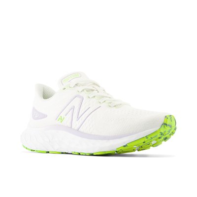 Chaussure course a pied hotsell new balance