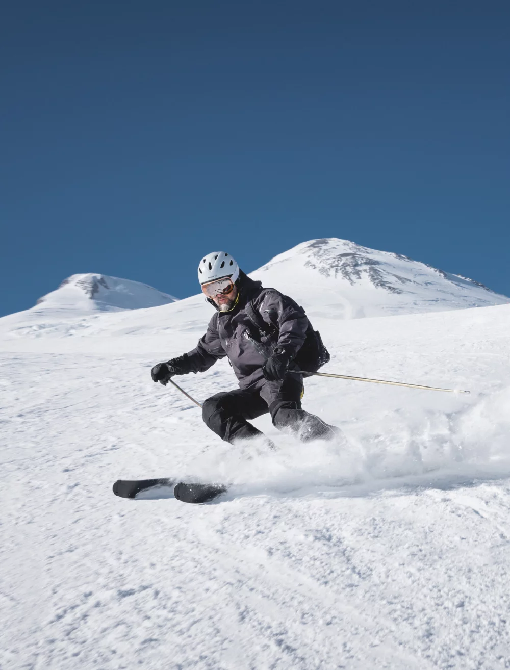 Comment freiner en ski ? Nos 5 techniques efficaces ! Intersport