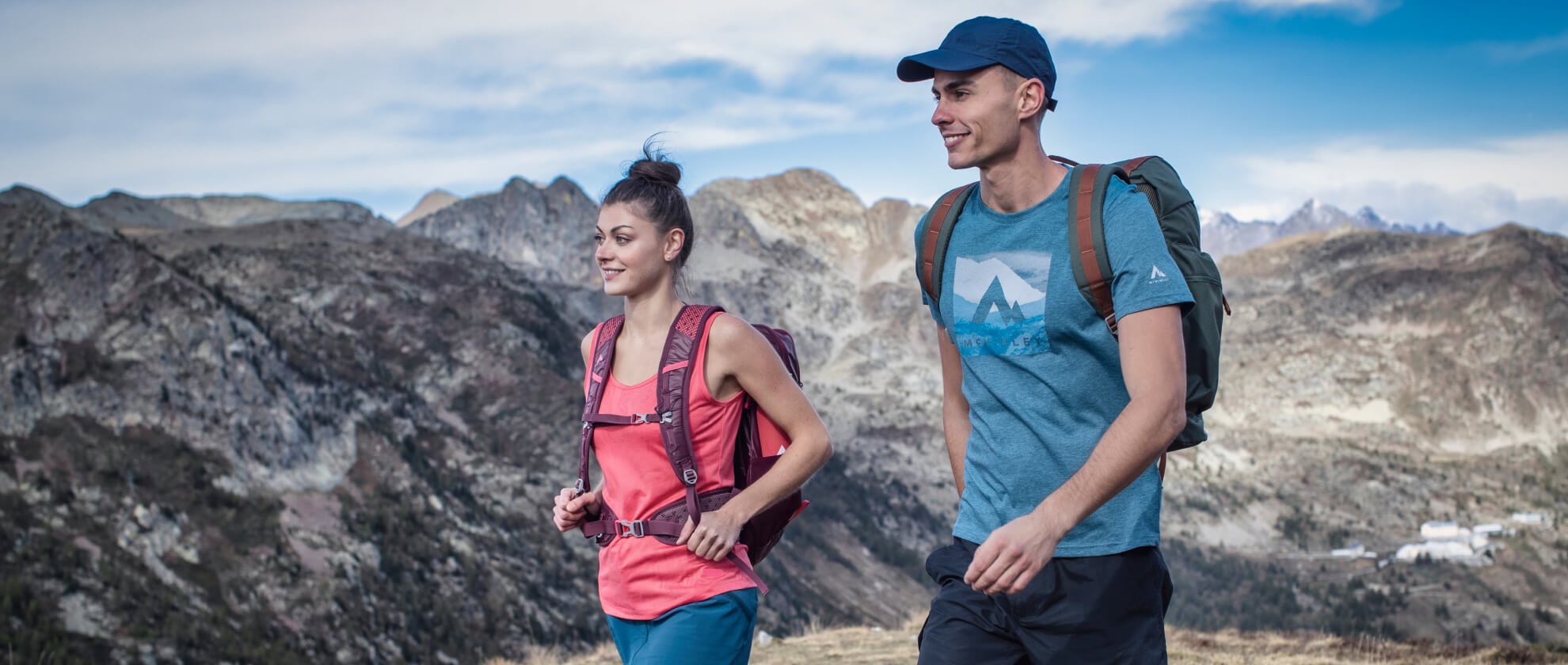 Les meilleurs vêtements de randonnée pour un trek réussi